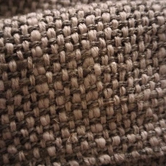 One window panel. - Picture 2 of 4